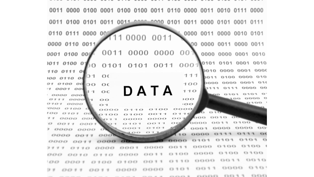 Choosing the Right Data Analytics Tool: Excel 365, RStudio, Python, or ...