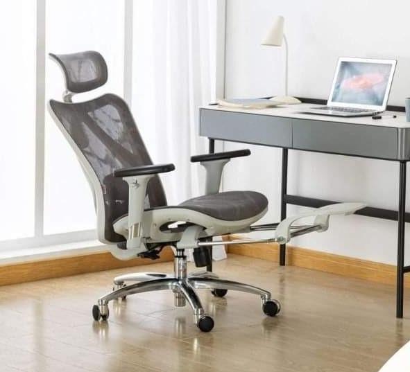 SIHOO M57B B102 WHITE ERGONOMIC OFFICE (WITH FOOT REST) CHAIR-CHAIR-Makotek Computers